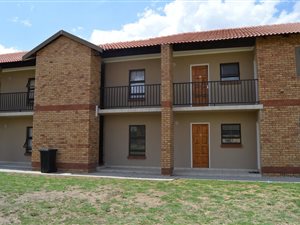 2 Bed Apartment in La Hoff