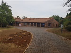 4 Bed House in Ruimsig