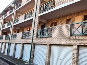 1 Bed Apartment in White River Central