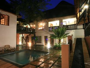 21 Bed, Bed and Breakfast in Sonheuwel