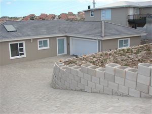 3 Bed House in Seemeeu Park