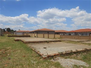 280 m² Land available in Munsieville South