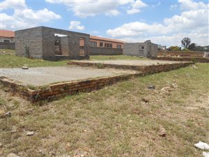 280 m² Land available in Munsieville South