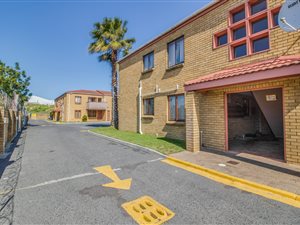 1 Bed Apartment in Protea Heights