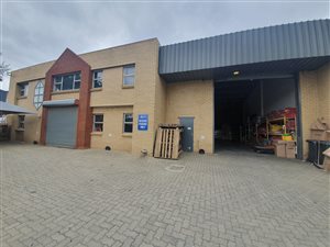 450 m² Industrial space in City Deep