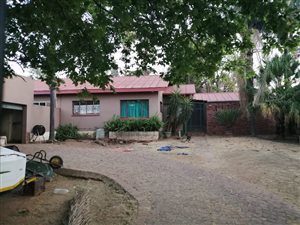 3 Bed House in Waverley