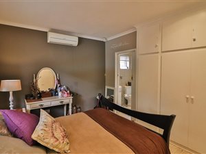 4 Bed House in Glen Hills