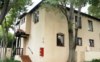 3 Bedroom House in Broederstroom