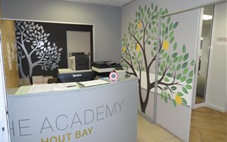 196 m² Commercial space in Hout Bay and surrounds