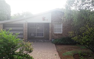 3 Bedroom House in Miederpark