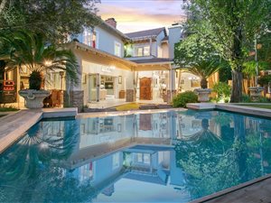 5 Bed House in Fourways