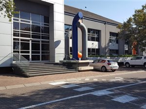 1332 m² Office Space in Bedfordview