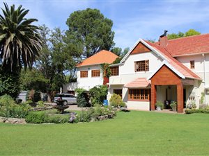 4 Bed House in Top Town