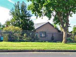 3 Bed House in Evans Park