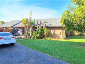 3 Bed House in Evans Park