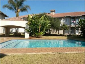 2 Bed Townhouse in Halfway House
