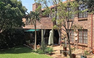 2 Bedroom Flat in Northwold