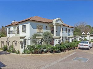 3 Bedroom Cluster in Atholl