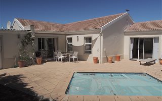 3 Bedroom House in Diep River