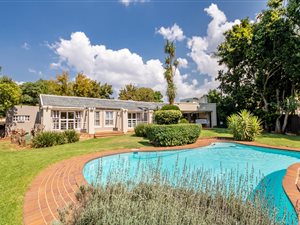 4 Bed House in Berario