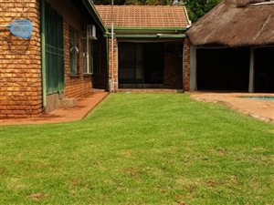 4 Bed House in Dorandia