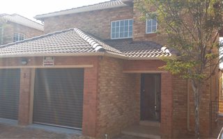 3 Bedroom House in Willowbrook
