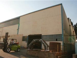 8500 m² Industrial space in Vulcania