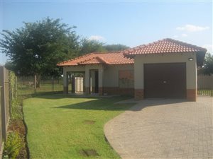 3 Bed House in Kroondal