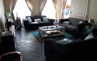 5 Bedroom House in Clubview