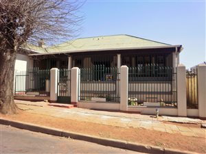 2 Bed House in Wentworth Park
