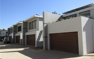 2 Bedroom Apartment in Menlo Park