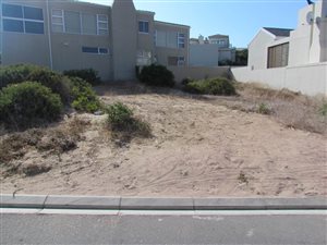 356 m² Land available in Calypso Beach