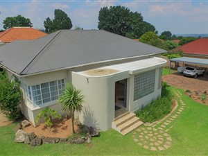 4 Bed House in Sydenham