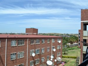 2 Bed Apartment in Laudium