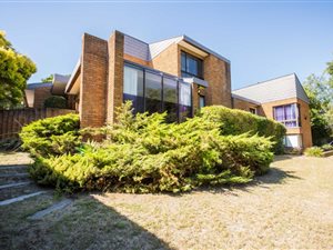 4 Bedroom House in Montclair