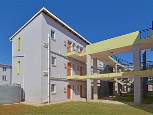 2 Bed Apartment in Adamayview