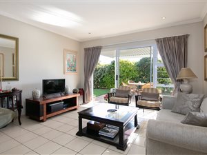 2 Bed Apartment in Caledon Estate