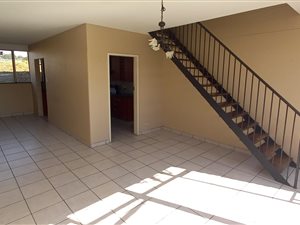 2 Bed Townhouse in Lyttelton Manor
