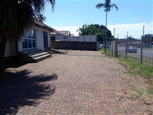 420 m² Commercial space in Durban North