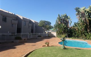 4 Bedroom Townhouse in Arcadia