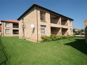 2 Bed Apartment in Willowbrook