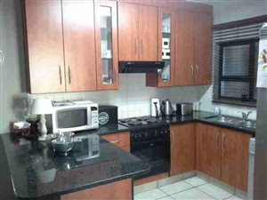 3 Bed Apartment in Vanderbijlpark SE8
