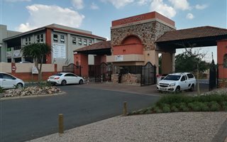 2 Bedroom Townhouse in Castleview