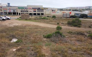 1001 m² Land available in Voorbaai