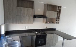 2 Bedroom Apartment in Florida Hills