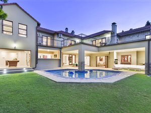 4 Bed House in Fourways Gardens
