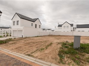 288 m² Land available in Koelenbosch Country Estate