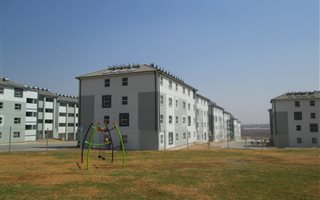 2 Bedroom Apartment in Dainfern