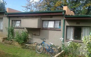 1.5 Bedroom Garden Cottage in Lambton