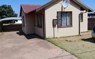 3 Bedroom House in Soshanguve
